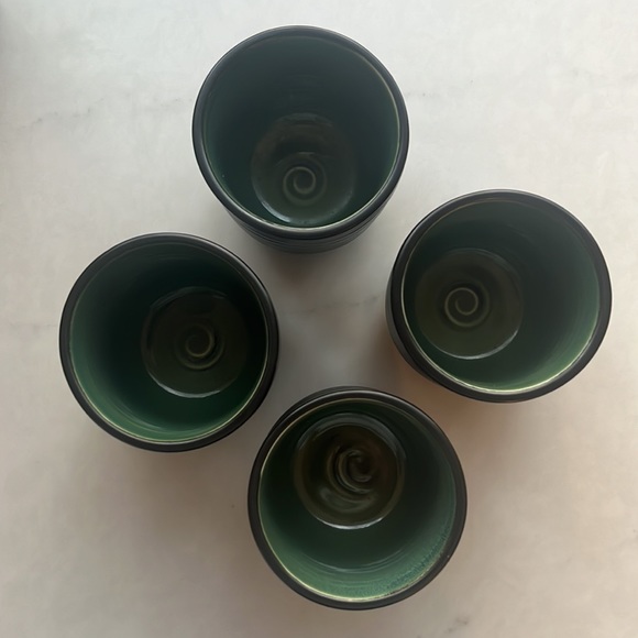 4 tea cups - Picture 4 of 7